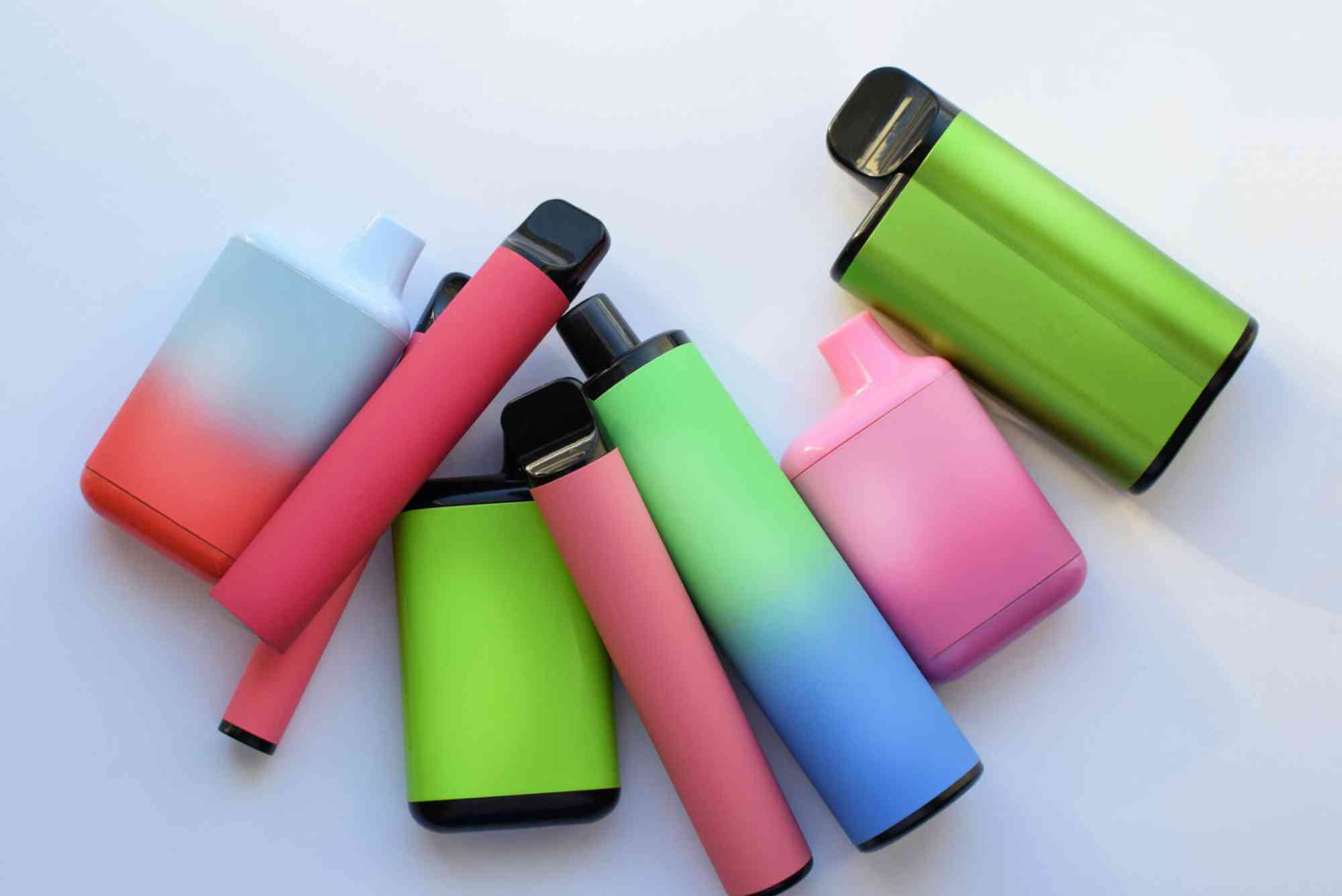 How Why are Elux Vapes Illegal Supports Harm Reduction in Vaping